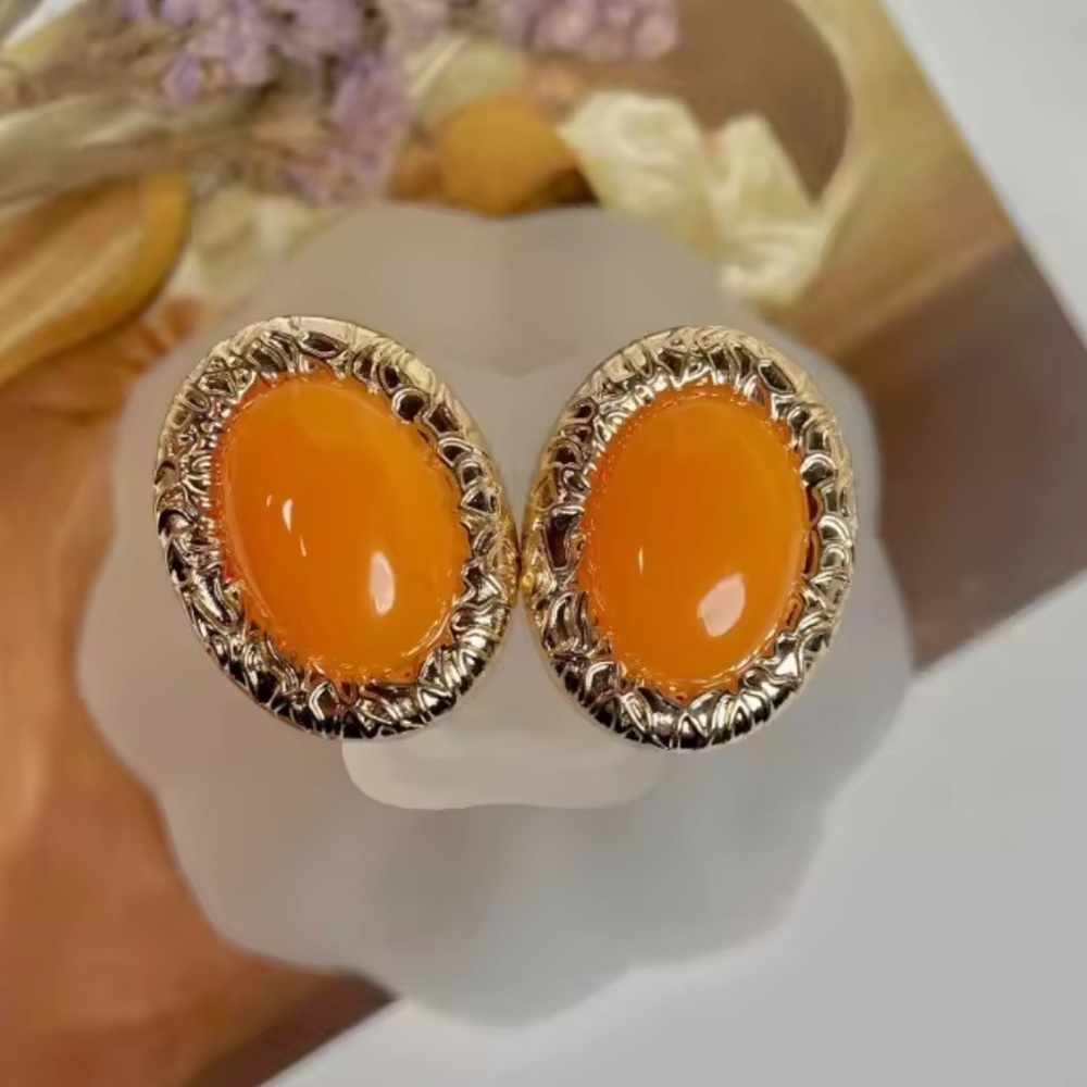 Retro Orange Gem Earrings | Chunky Gold Frame Earrings